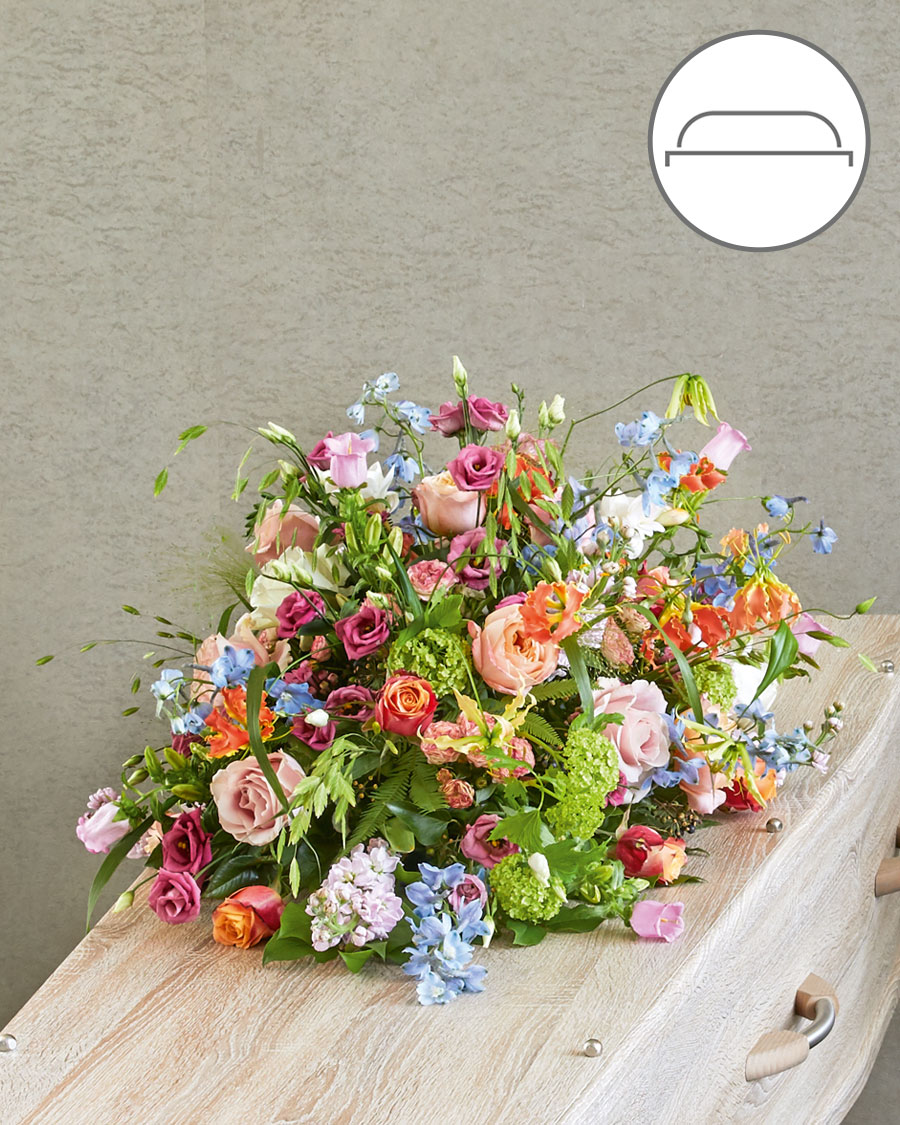 Piepildītā dzīve | bēru kompozīcija