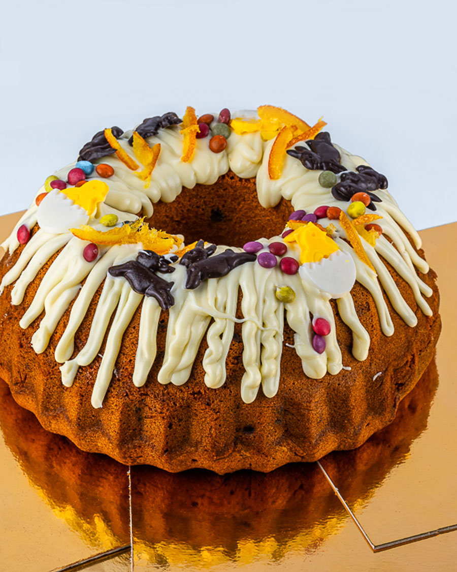 Easter Bundt cake with dried fruits